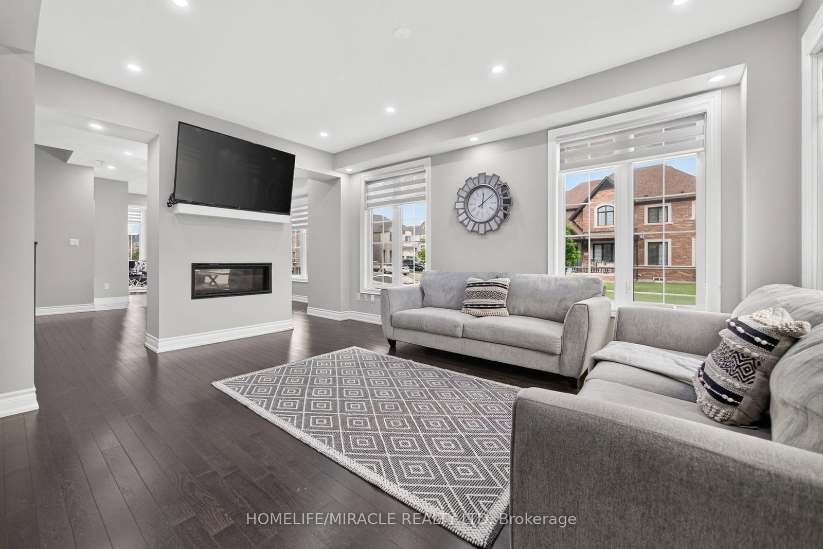4 Vineyard Drive • Brampton, ON photo 16
