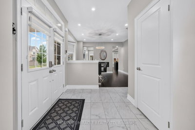 4 Vineyard Drive • Brampton, ON photo 8