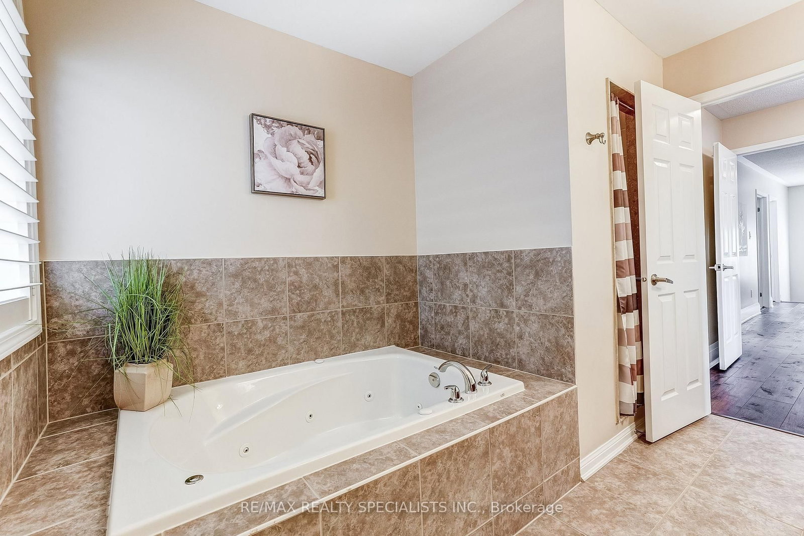 496 Cusick Circle • Milton, ON photo 32
