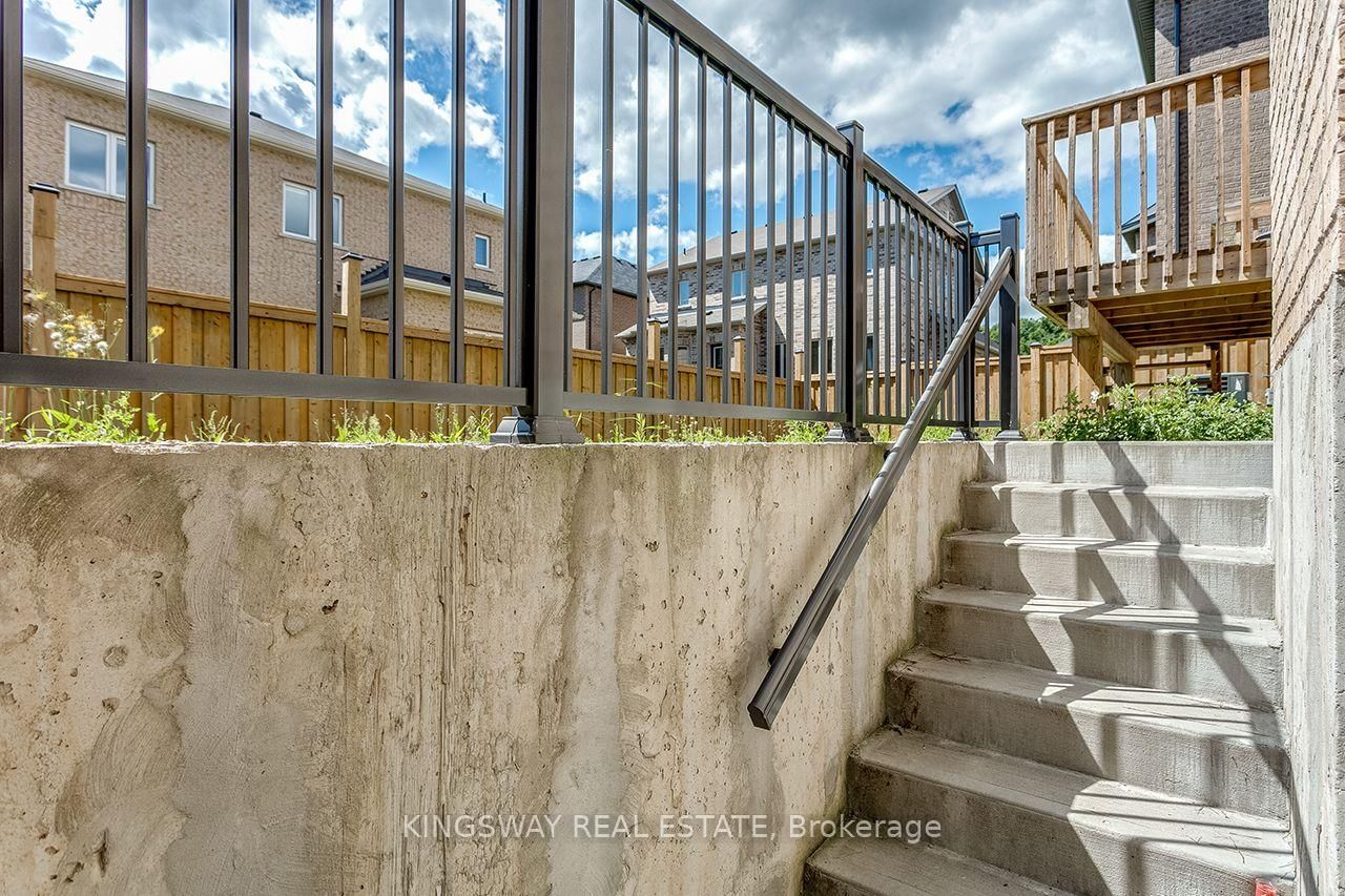 3226 William Rose Way • Oakville, ON photo 29