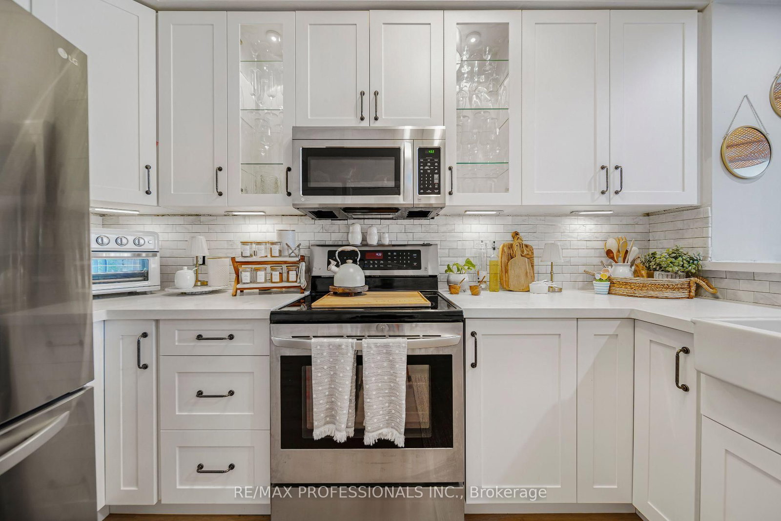 3531 Lake Shore Boulevard W • #211 • Toronto, ON photo 13