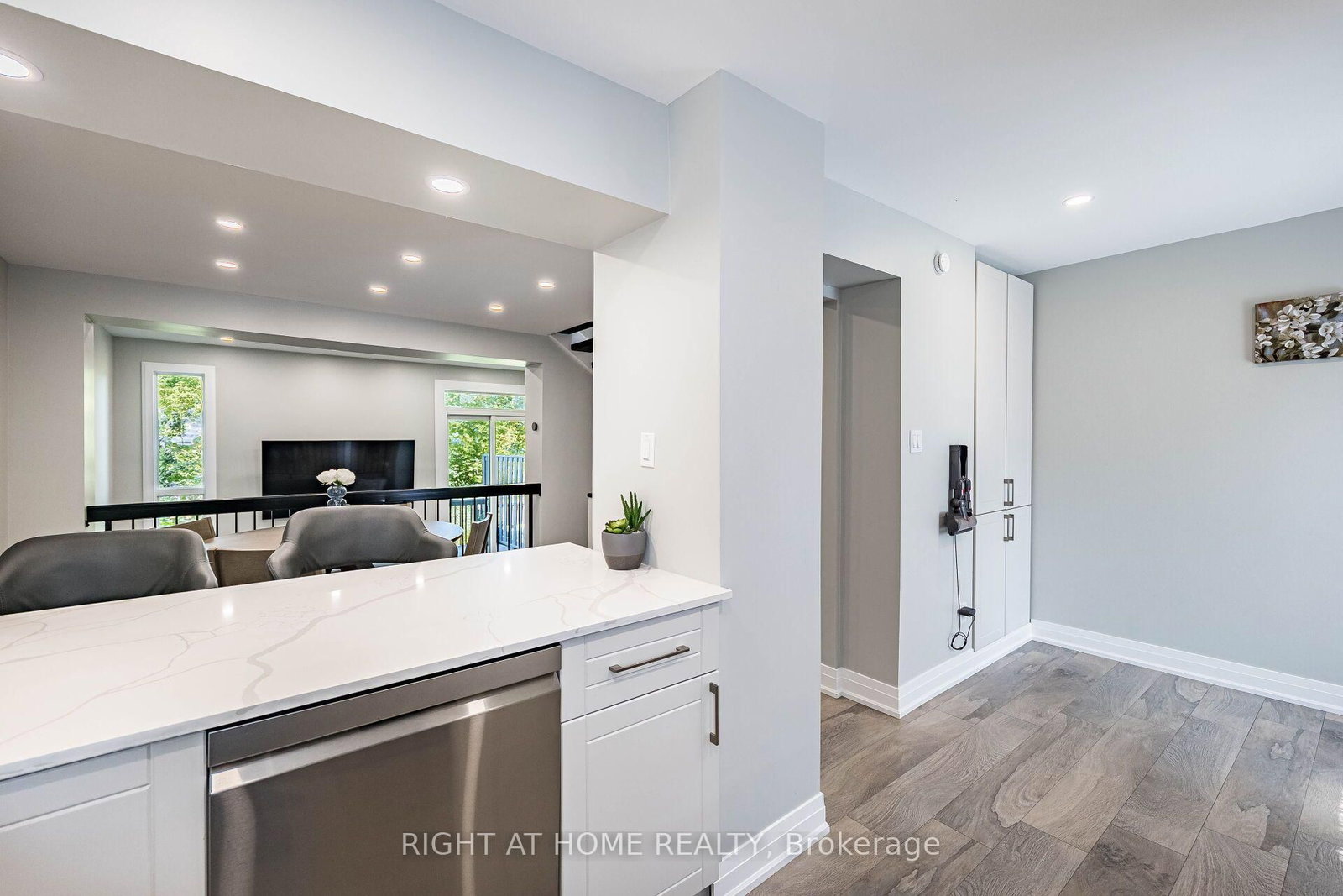 24 Reid Drive • #8 • Mississauga, ON photo 19