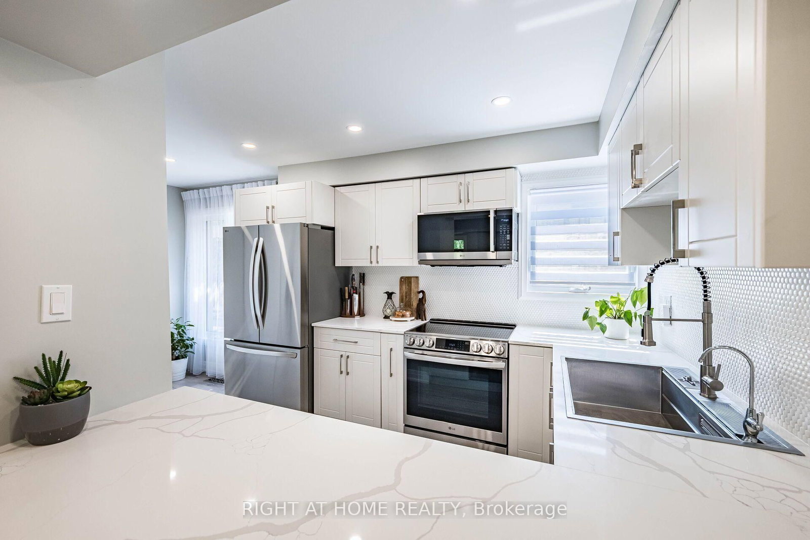 24 Reid Drive • #8 • Mississauga, ON photo 20