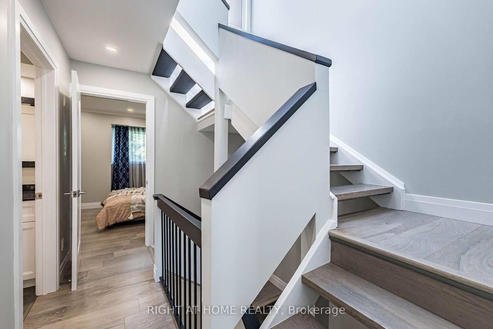24 Reid Drive • #8 • Mississauga, ON photo 23