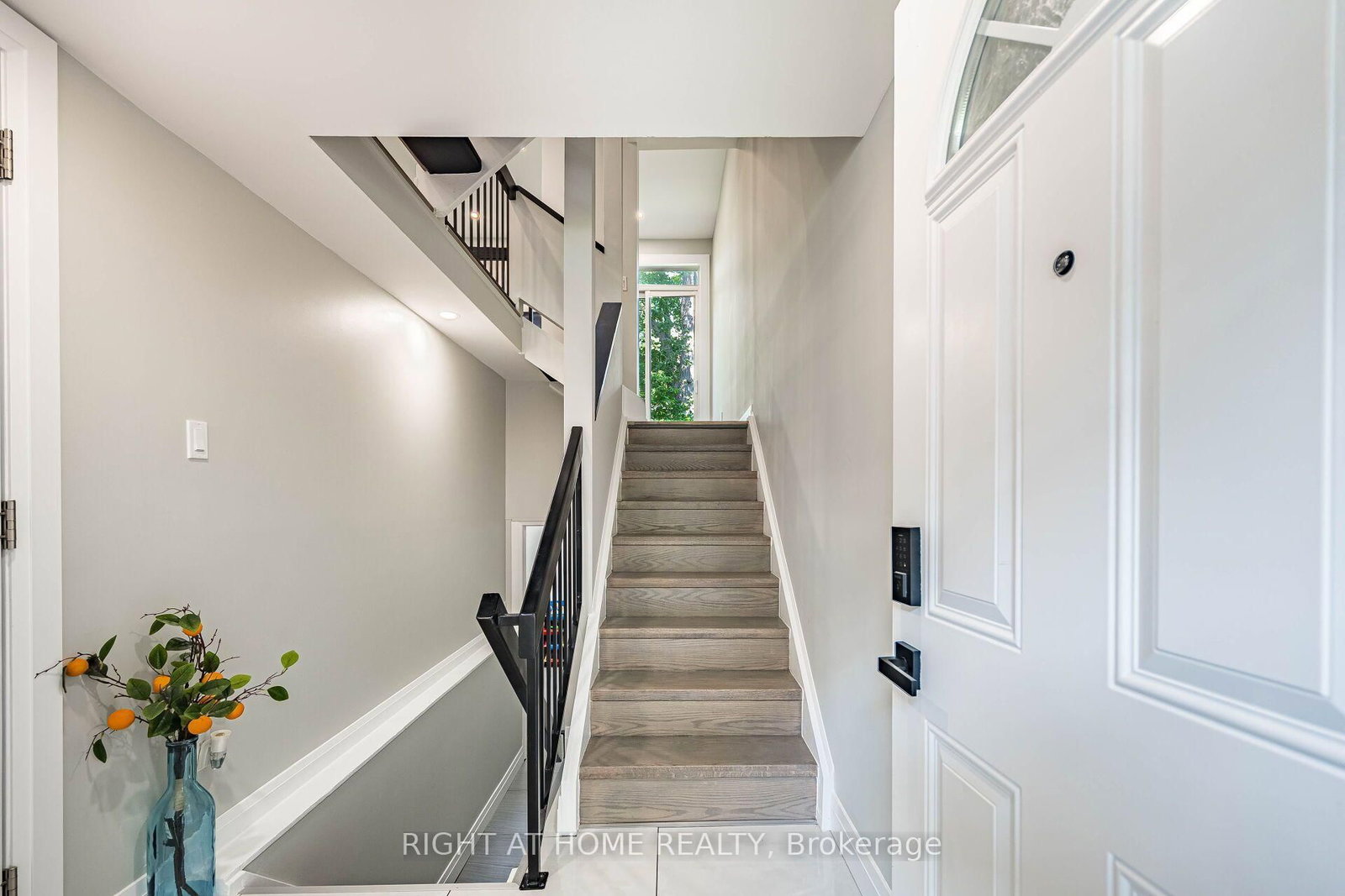 24 Reid Drive • #8 • Mississauga, ON photo 3