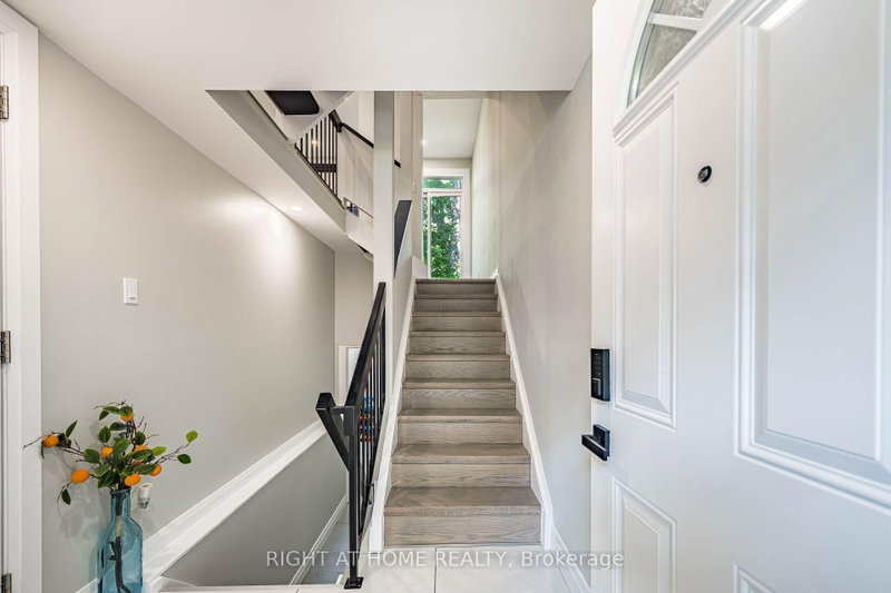 8 - 24 Reid Drive