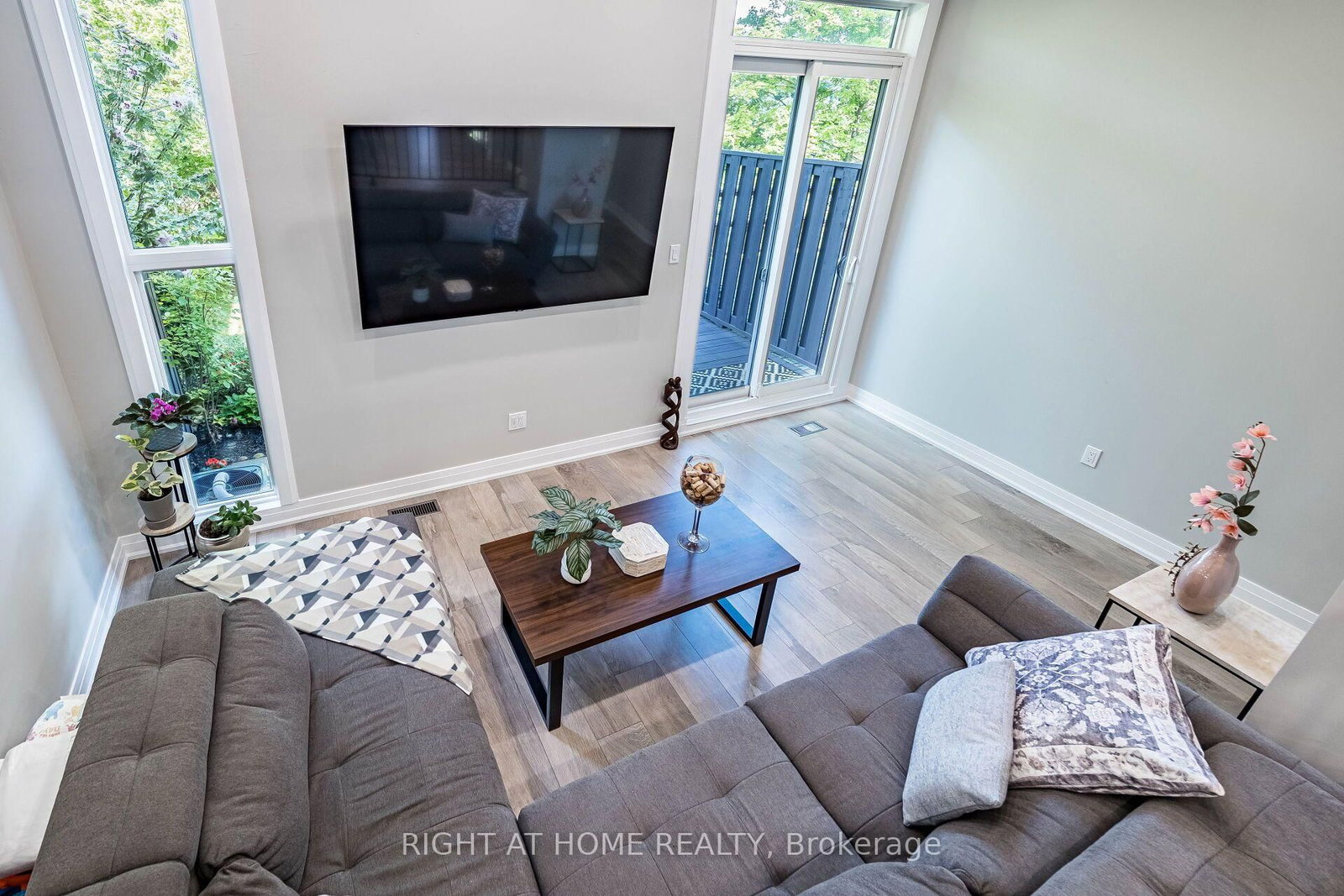 24 Reid Drive • #8 • Mississauga, ON photo 8