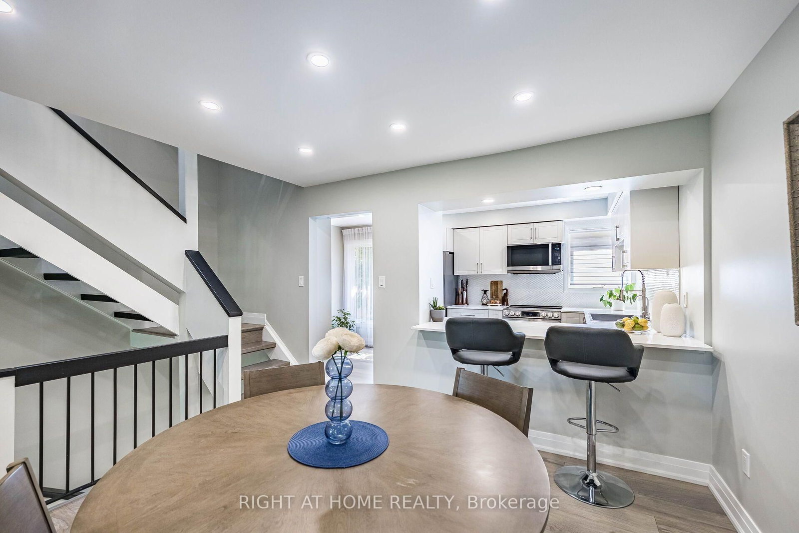 24 Reid Drive • #8 • Mississauga, ON photo 9