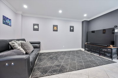 5532 Bourget Drive • Mississauga, ON photo 7