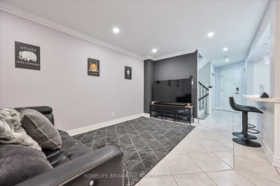 5532 Bourget Drive • Mississauga, ON photo 8