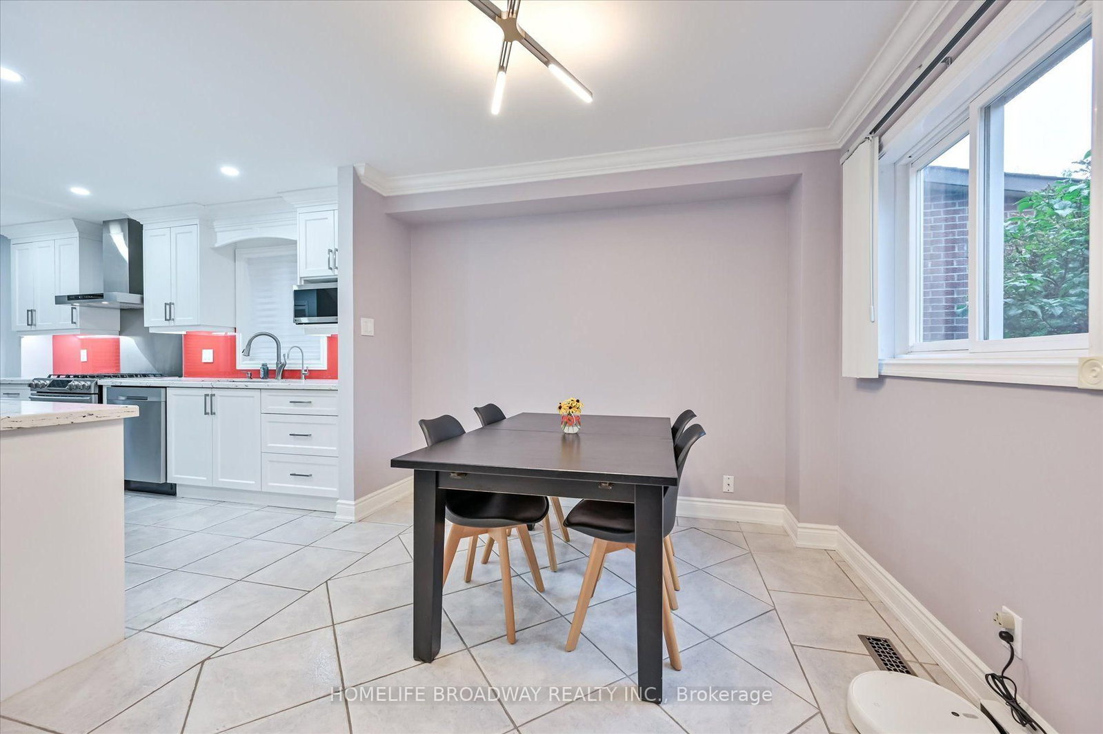 5532 Bourget Drive • Mississauga, ON photo 9