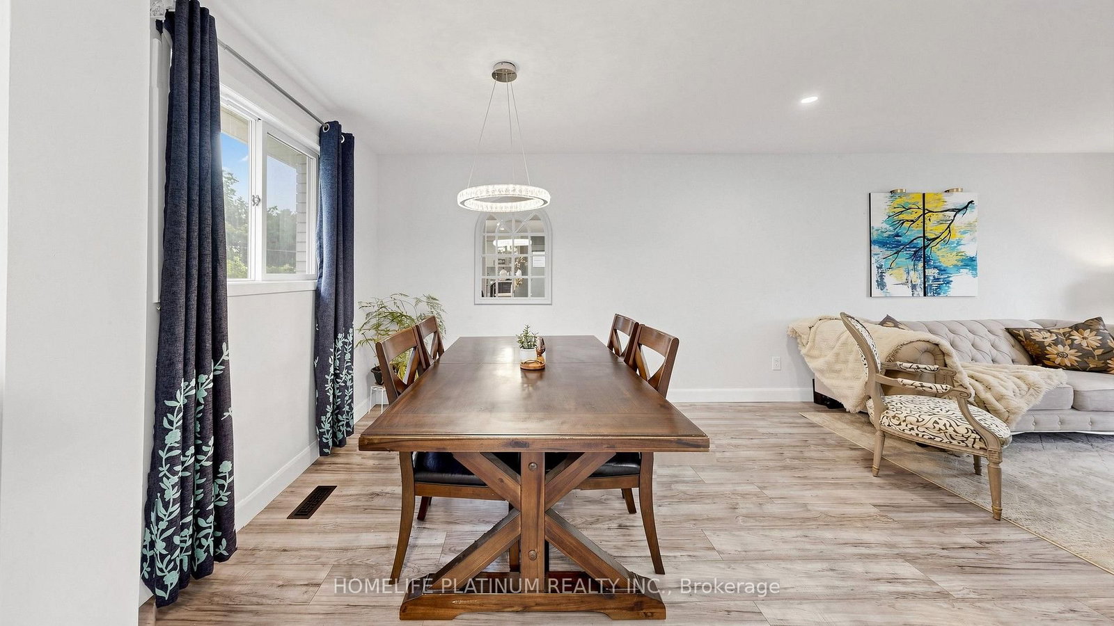 206 Mcmurchy Avenue S • Brampton, ON photo 12