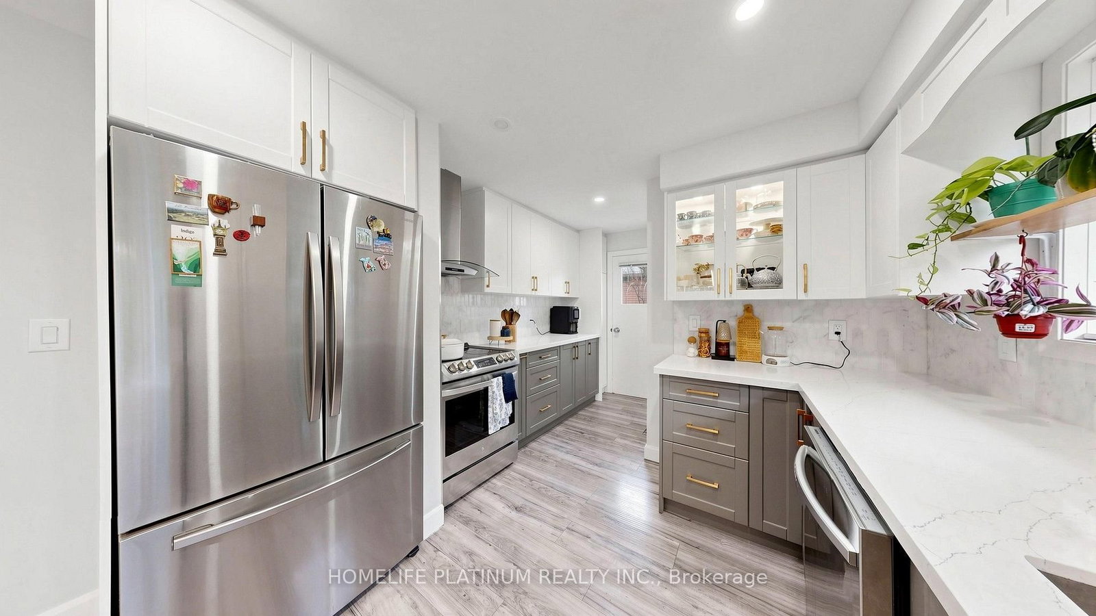 206 Mcmurchy Avenue S • Brampton, ON photo 16