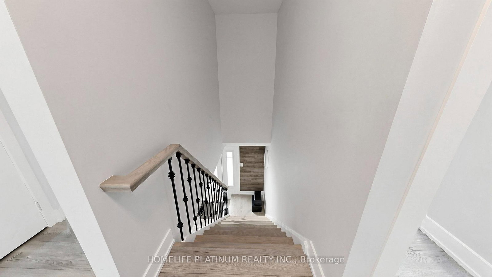 206 Mcmurchy Avenue S • Brampton, ON photo 24