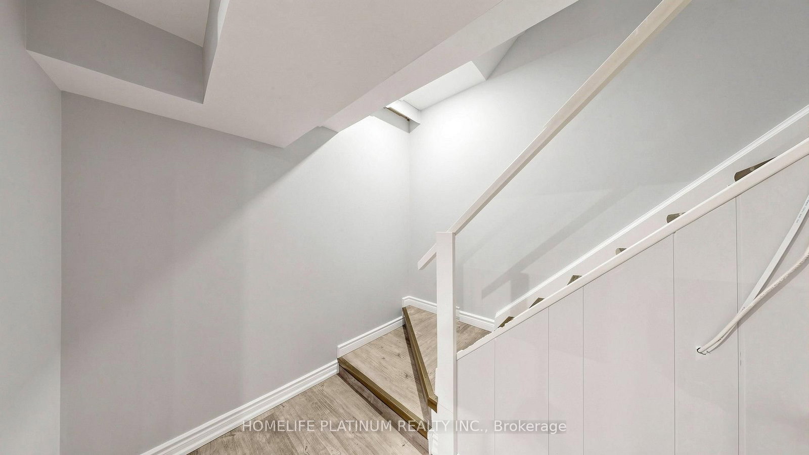206 Mcmurchy Avenue S • Brampton, ON photo 37