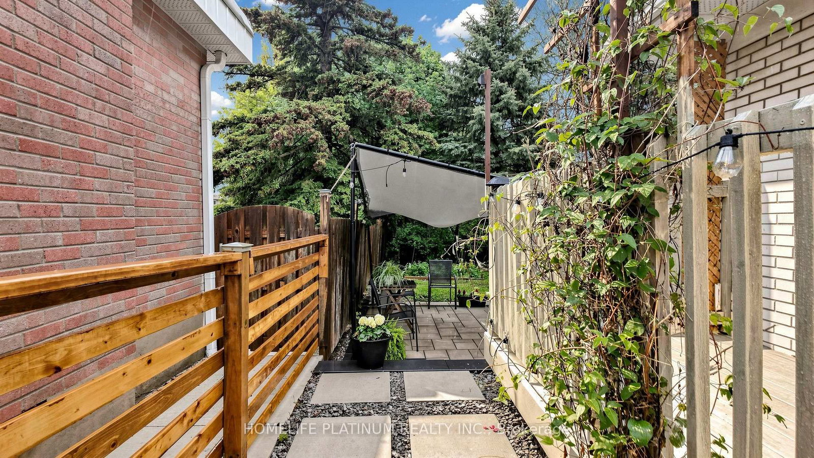 206 Mcmurchy Avenue S • Brampton, ON photo 47