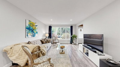206 Mcmurchy Avenue S • Brampton, ON photo 8