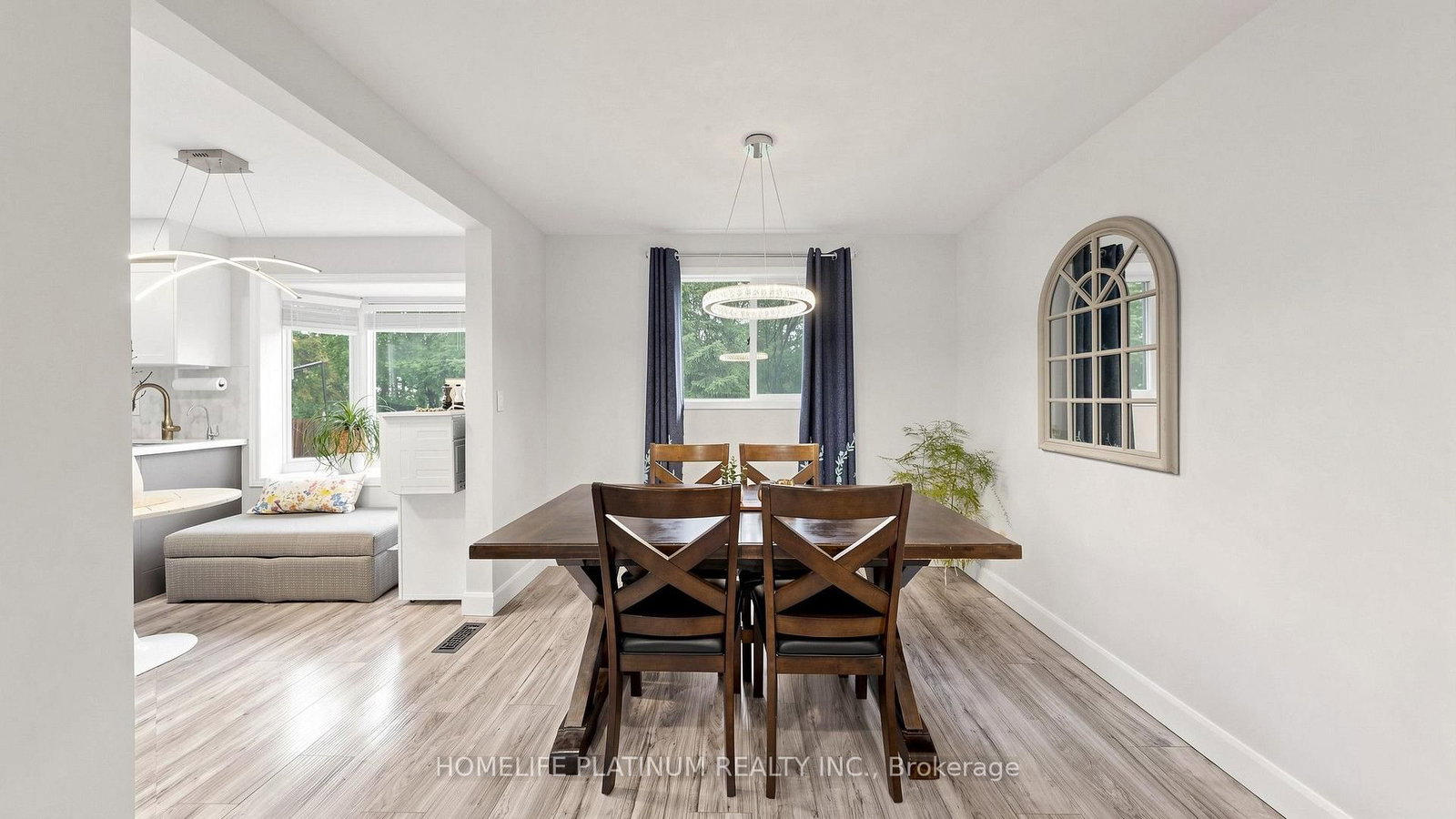 206 Mcmurchy Avenue S • Brampton, ON photo 9