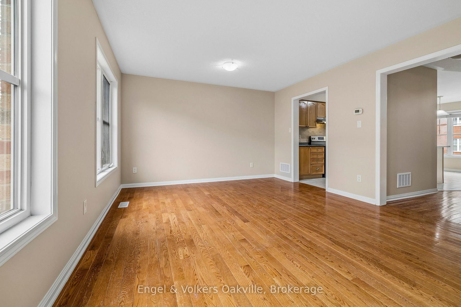 2408 Coho Way • Oakville, ON photo 23
