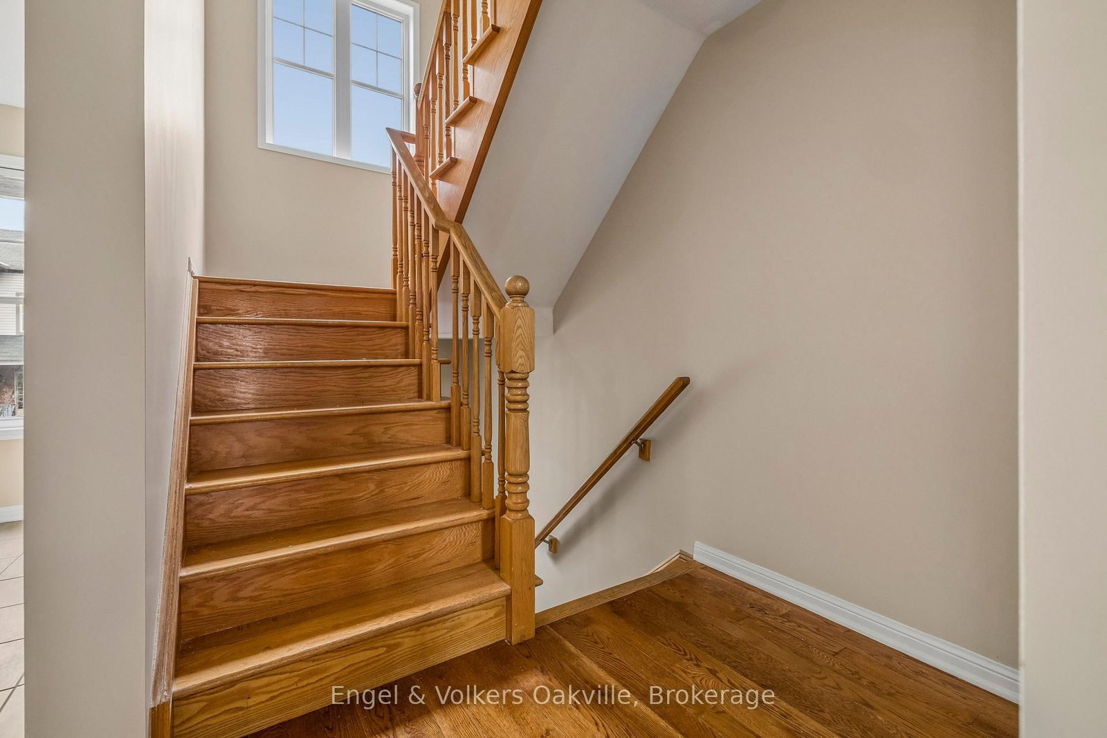 2408 Coho Way • Oakville, ON photo 26