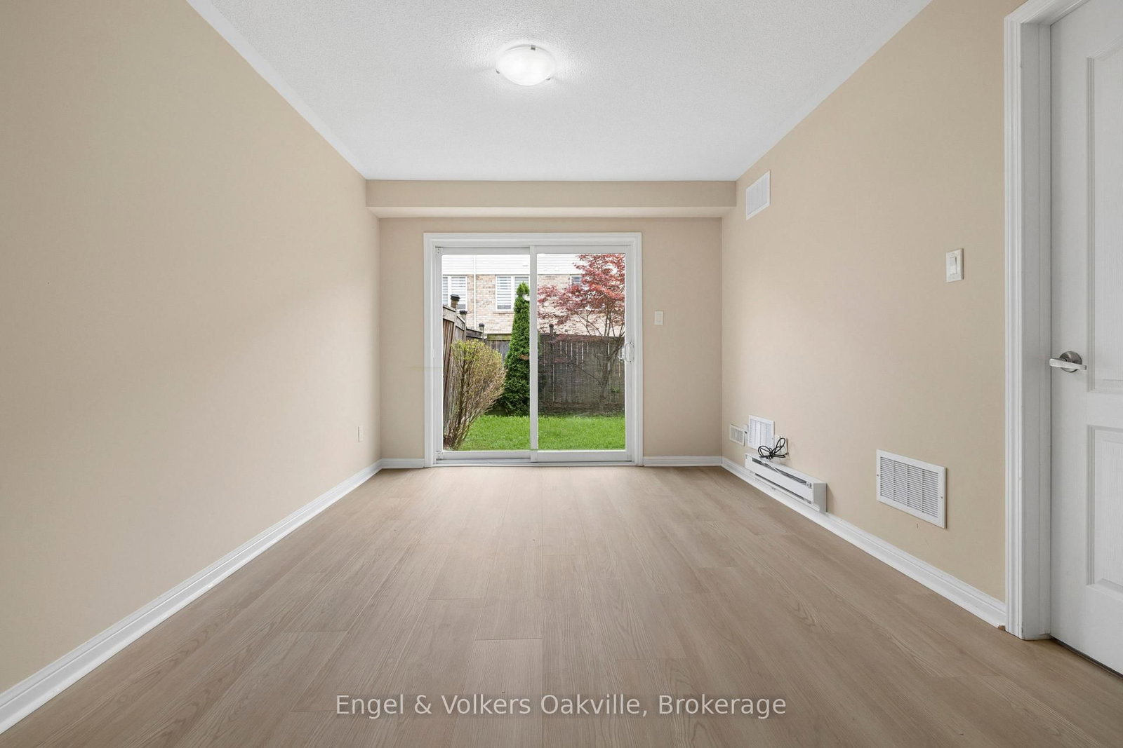 2408 Coho Way • Oakville, ON photo 44