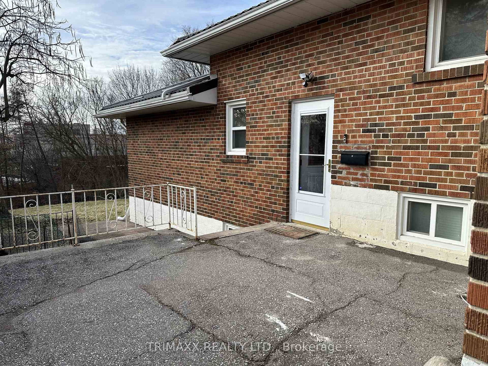 BSMT - 93 Jeffcoat Drive, Toronto 3