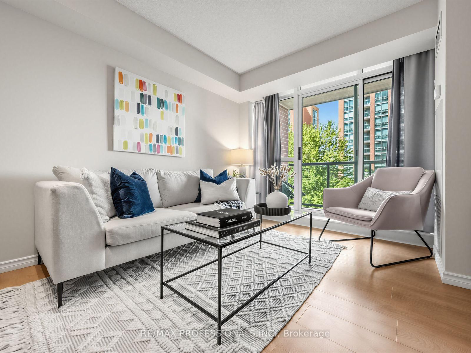 7 Michael Power Place • #509 • Toronto, ON photo 14