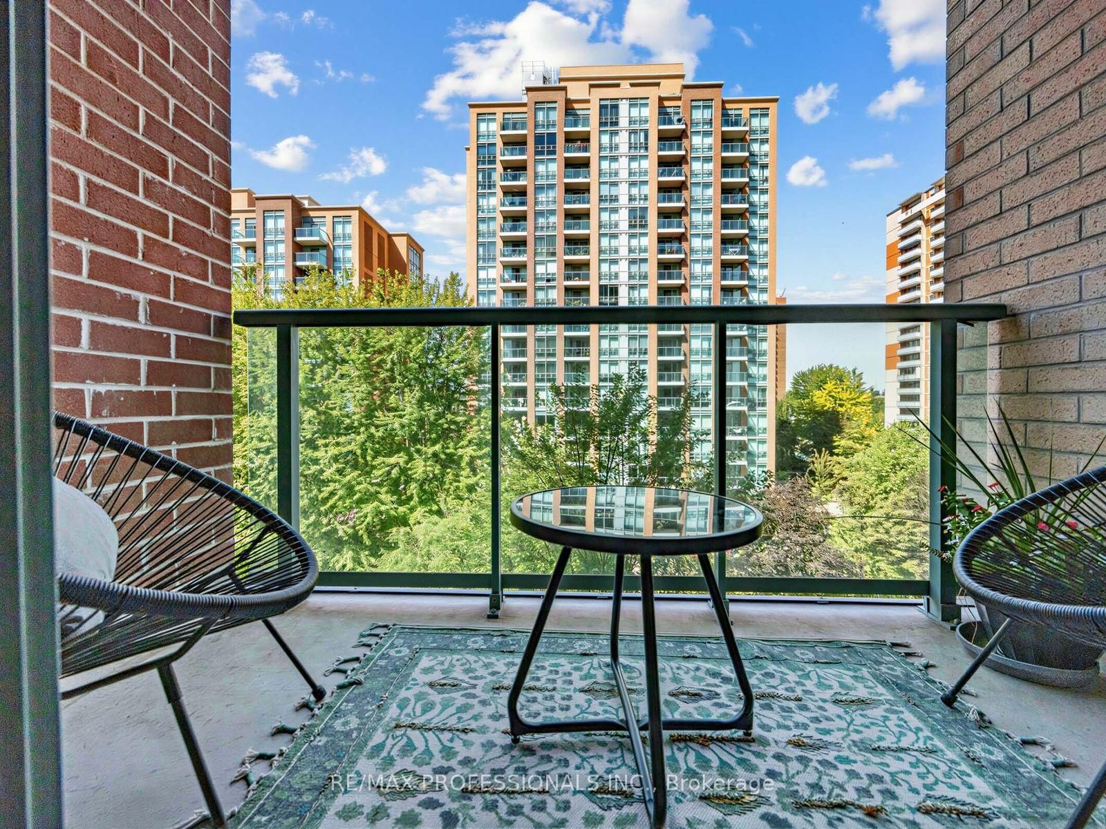 7 Michael Power Place • #509 • Toronto, ON photo 29