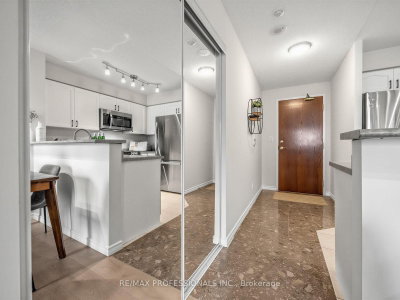 7 Michael Power Place • #509 • Toronto, ON photo 7