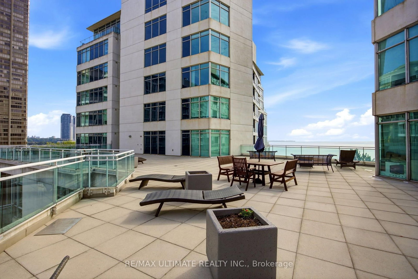 5 Marine Parade Drive • #1113 • Toronto, ON photo 31