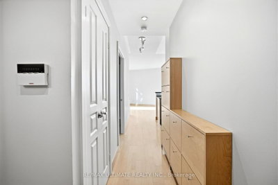 5 Marine Parade Drive • #1113 • Toronto, ON photo 8