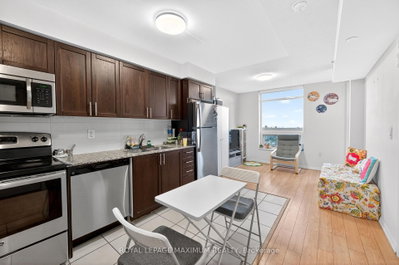 830 Lawrence Toronto,ON M6A 0B6 — Photo 13