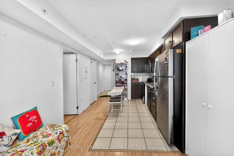 830 Lawrence Toronto,ON M6A 0B6 — Photo 18