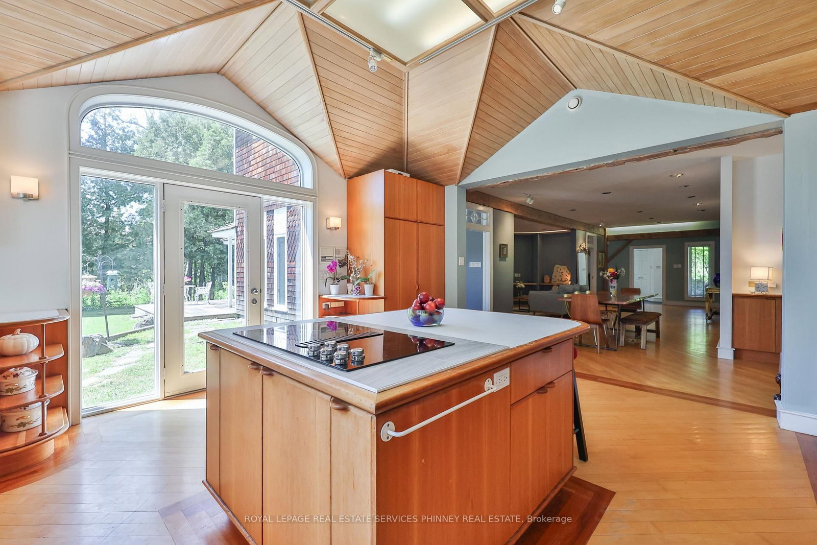 19555 Shaws Creek Road • Caledon, ON photo 17