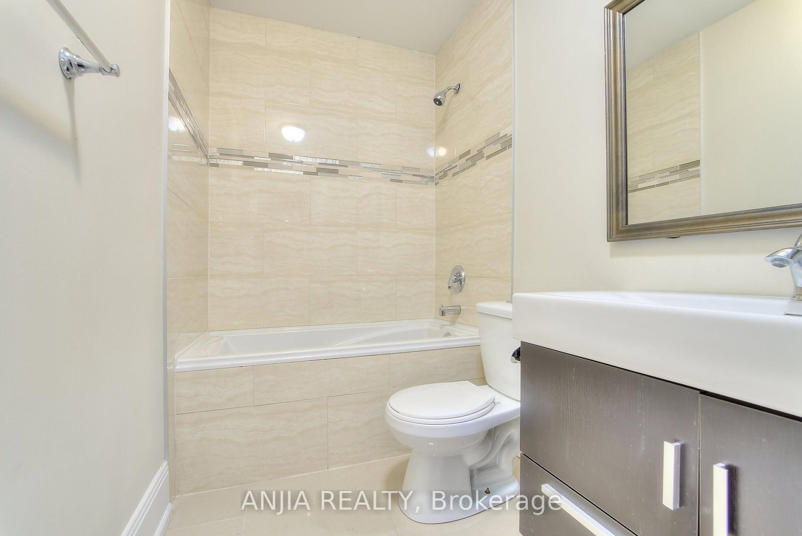 44 Bellini Brampton,ON L6P 0E2 — Photo 23