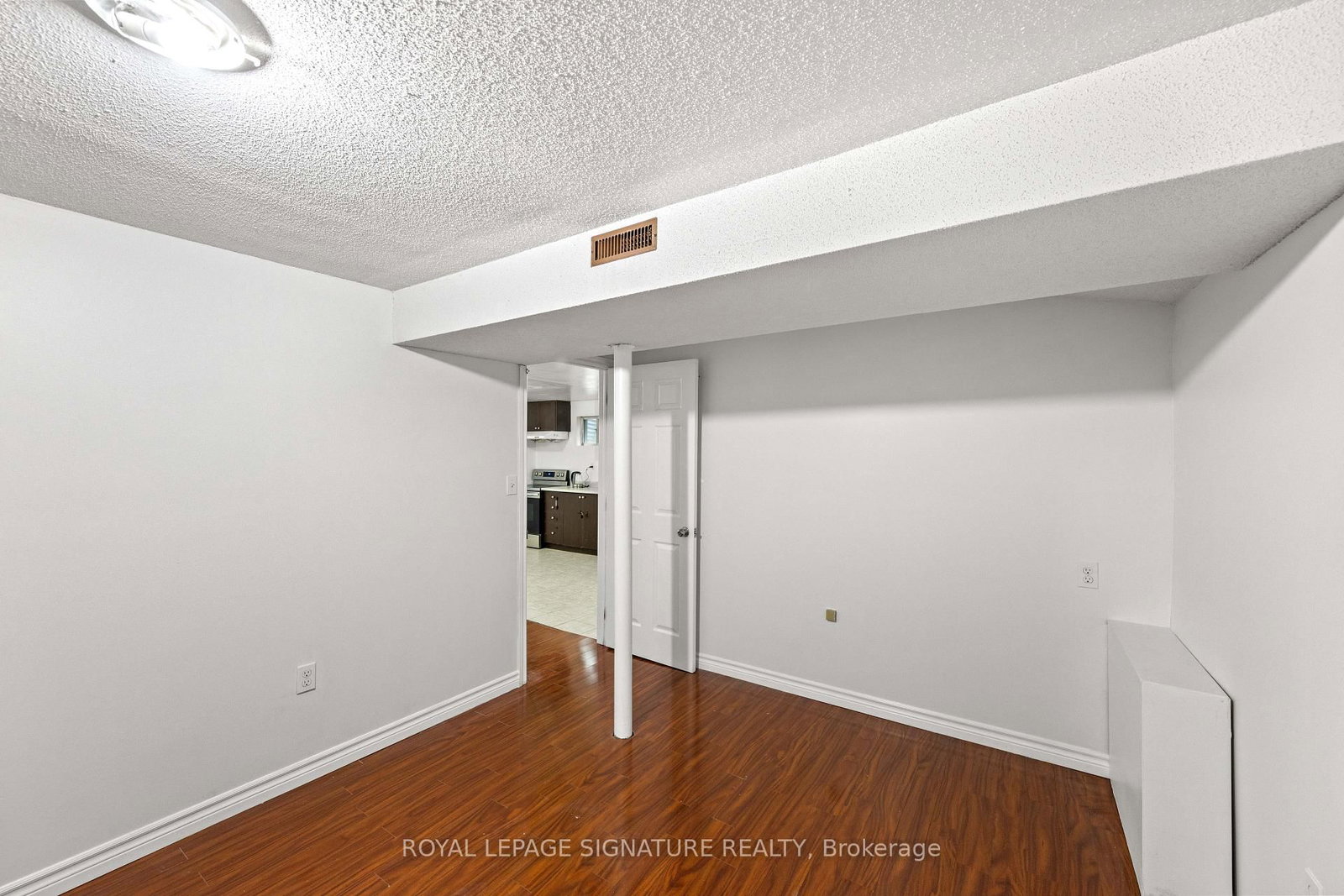 112 Kingswood Drive • Brampton, ON photo 36