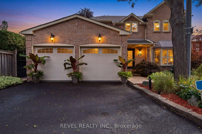 6624 Mockingbird Lane