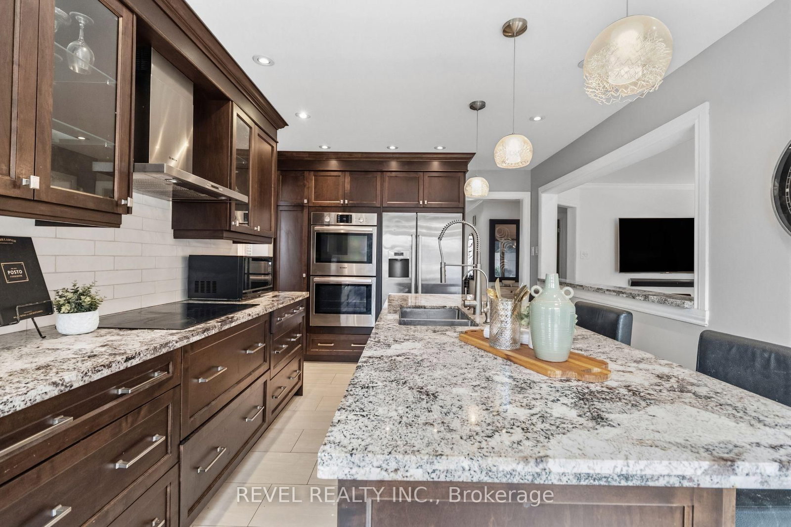 6624 Mockingbird Lane • Mississauga, ON photo 6