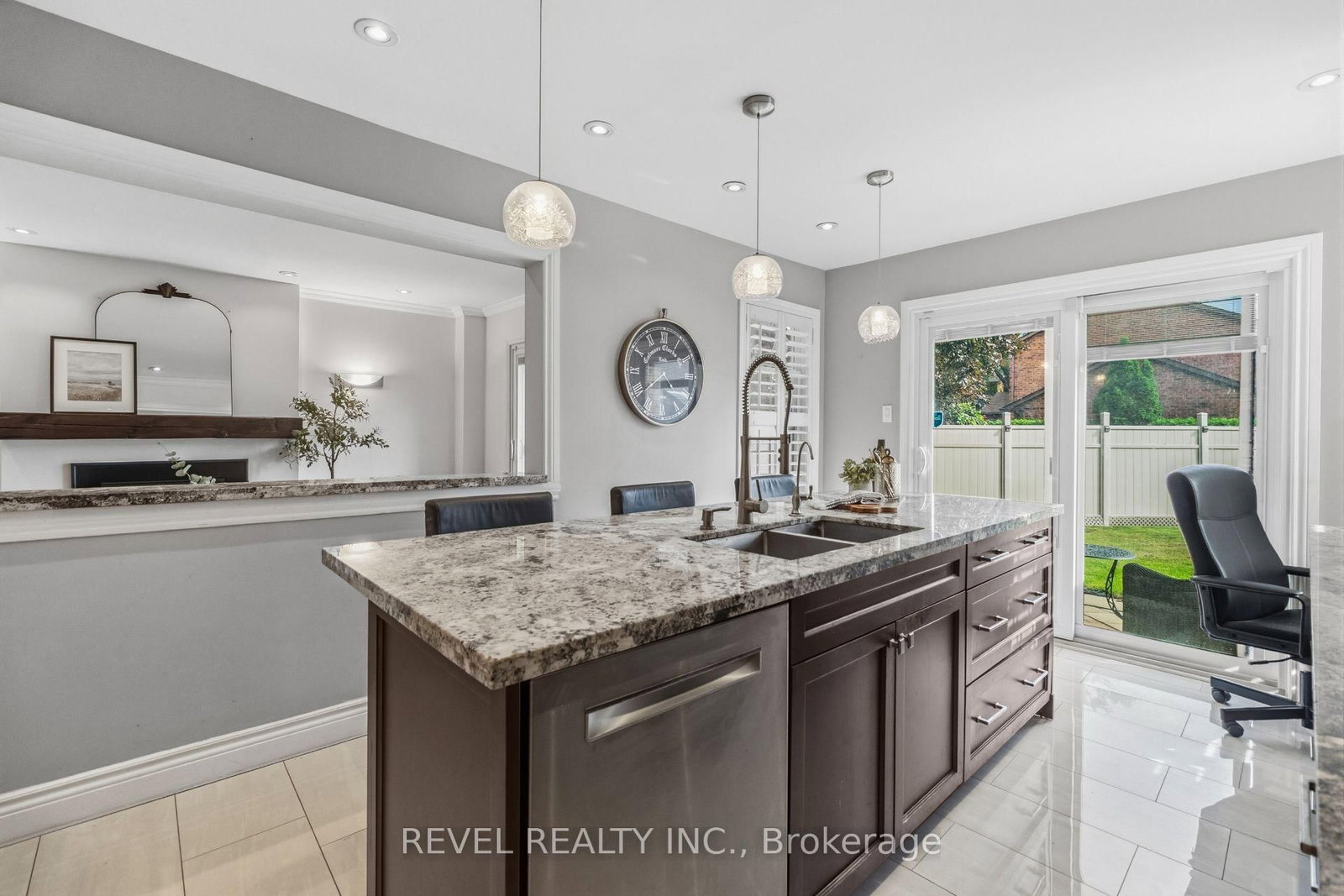 6624 Mockingbird Lane • Mississauga, ON photo 7