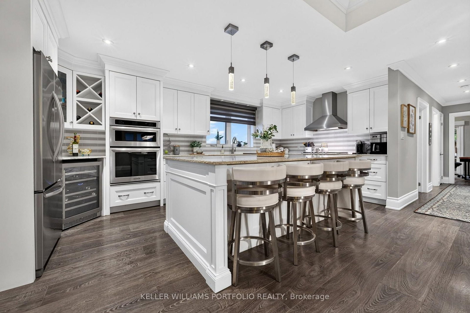 5 Northampton Drive • Toronto, ON photo 14