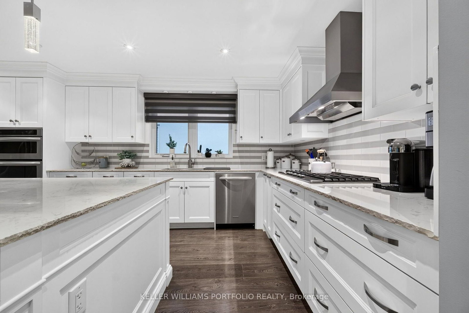 5 Northampton Drive • Toronto, ON photo 17