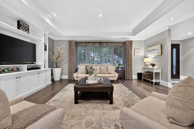 5 Northampton Drive • Toronto, ON photo 8