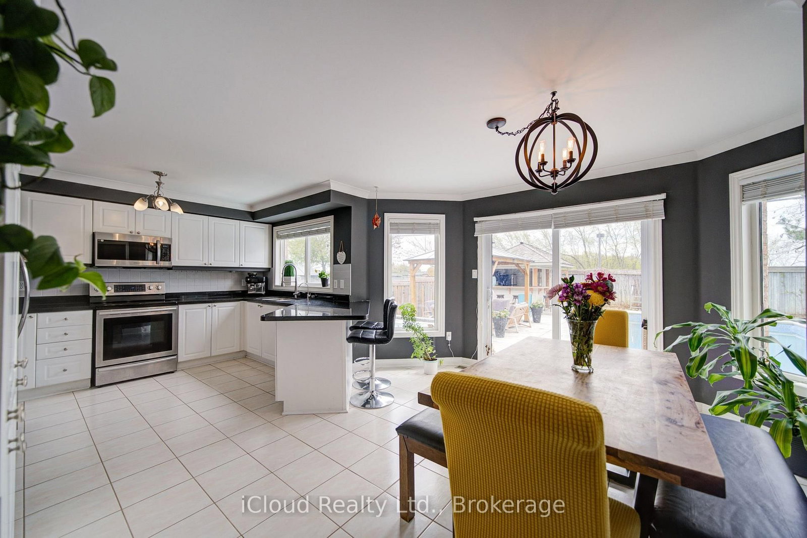 51 Early Street • Halton Hills, ON photo 10