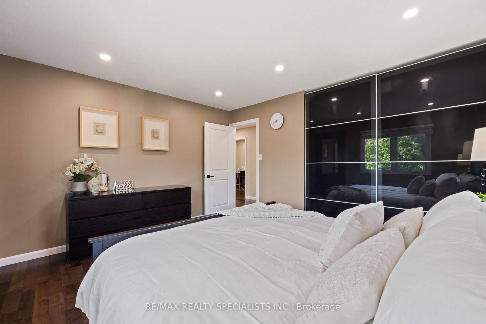 10 Lorraine Crescent • Brampton, ON photo 25