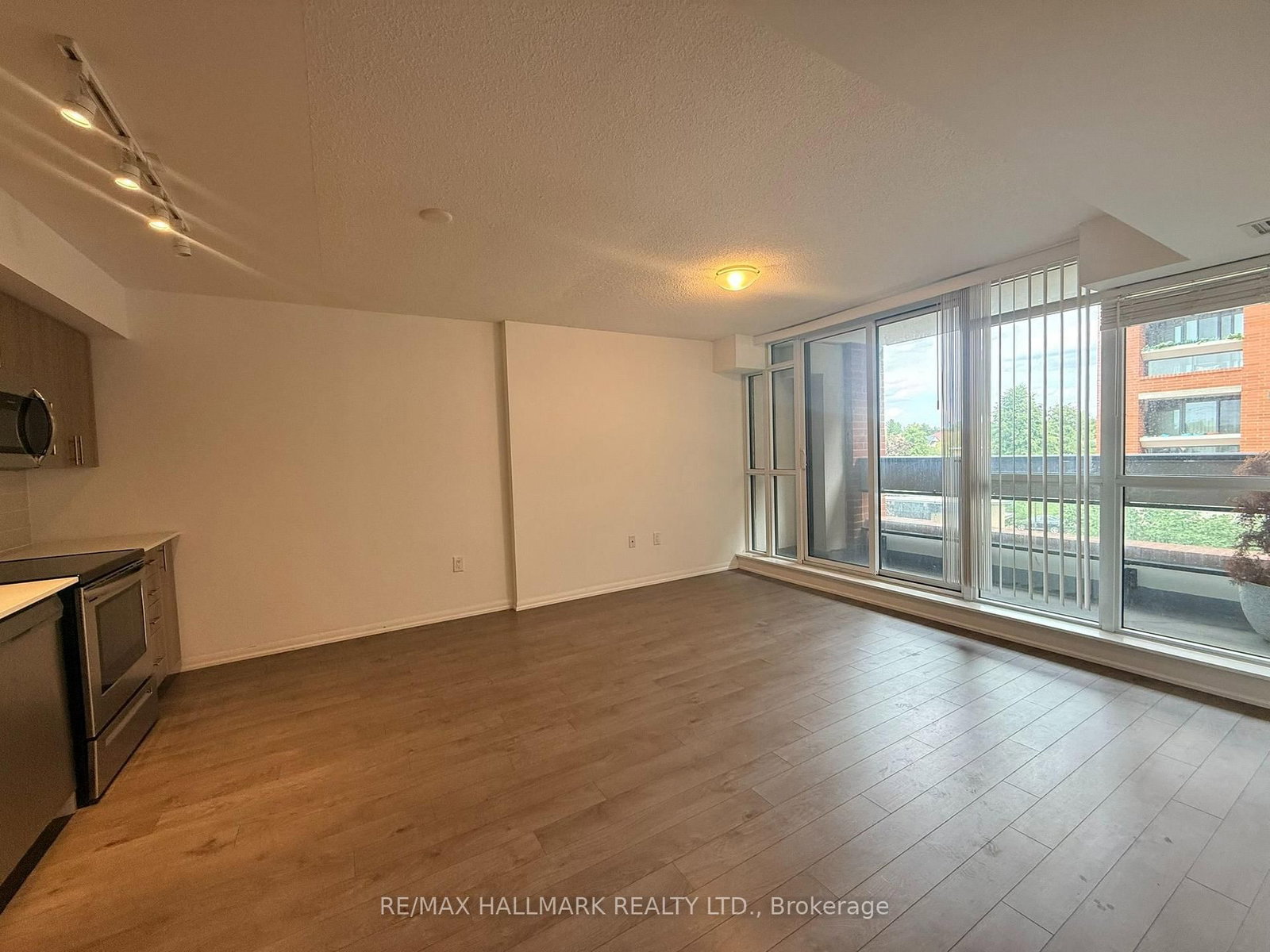 3091 Dufferin Street • #208 • Toronto, ON photo 10