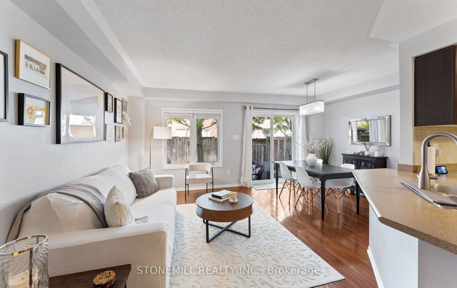 5255 Palmetto Place • #128 • Mississauga, ON photo 9