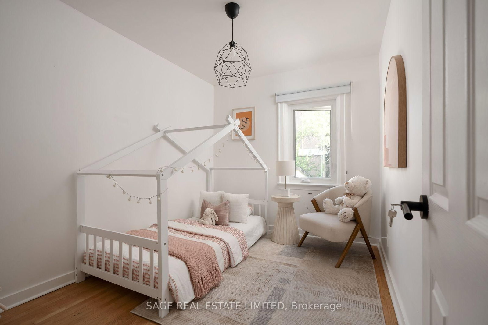 31 Russett Avenue • Toronto, ON photo 26