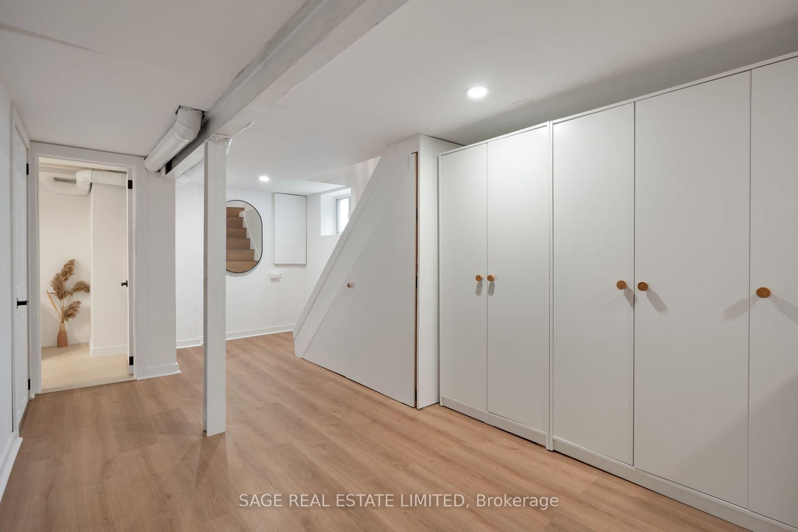 31 Russett Avenue • Toronto, ON photo 32