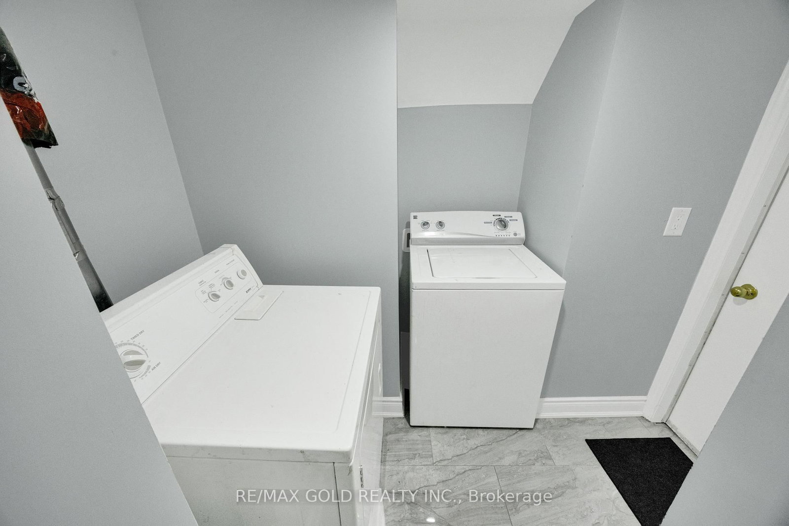 3 Marbleseed Crescent • Brampton, ON photo 34