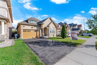 40 Balin Crescent • Brampton, ON photo 2